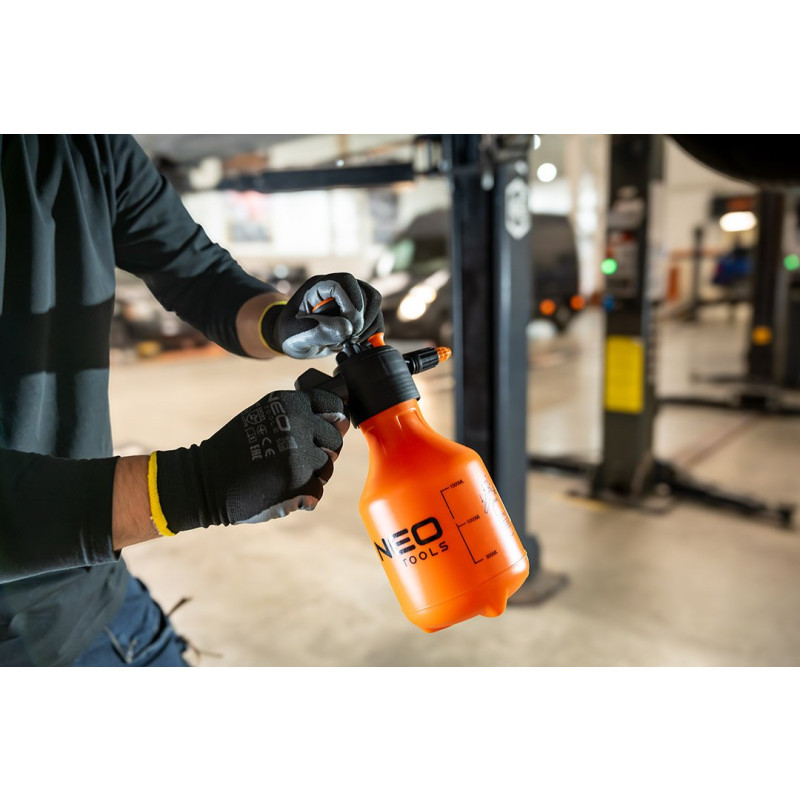 Spryskiwacz ciśnieniowy 1,5 L NEO TOOLS 10-815 — ujęcie 3