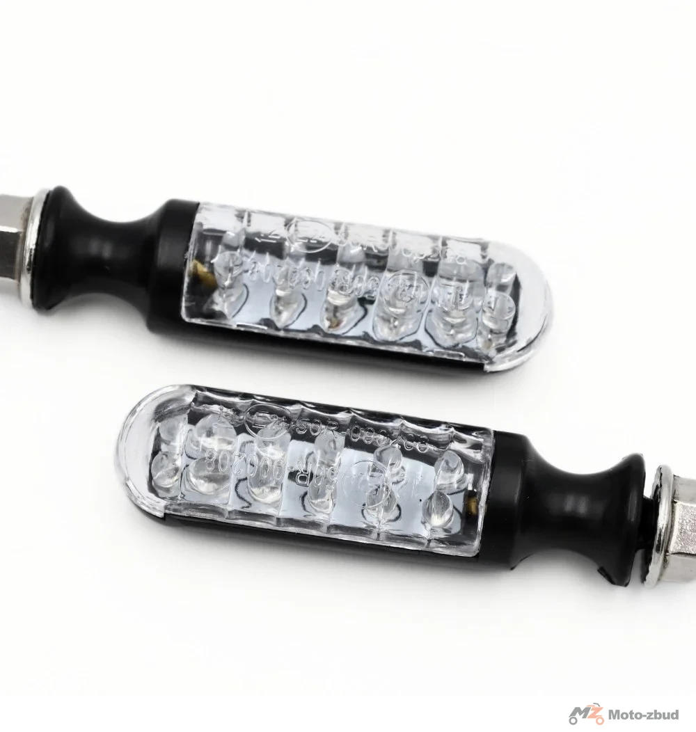 Kierunkowskazy (CH-3010) LED czarny (metalowe / podłużne / krótkie ramie) — ujęcie 2