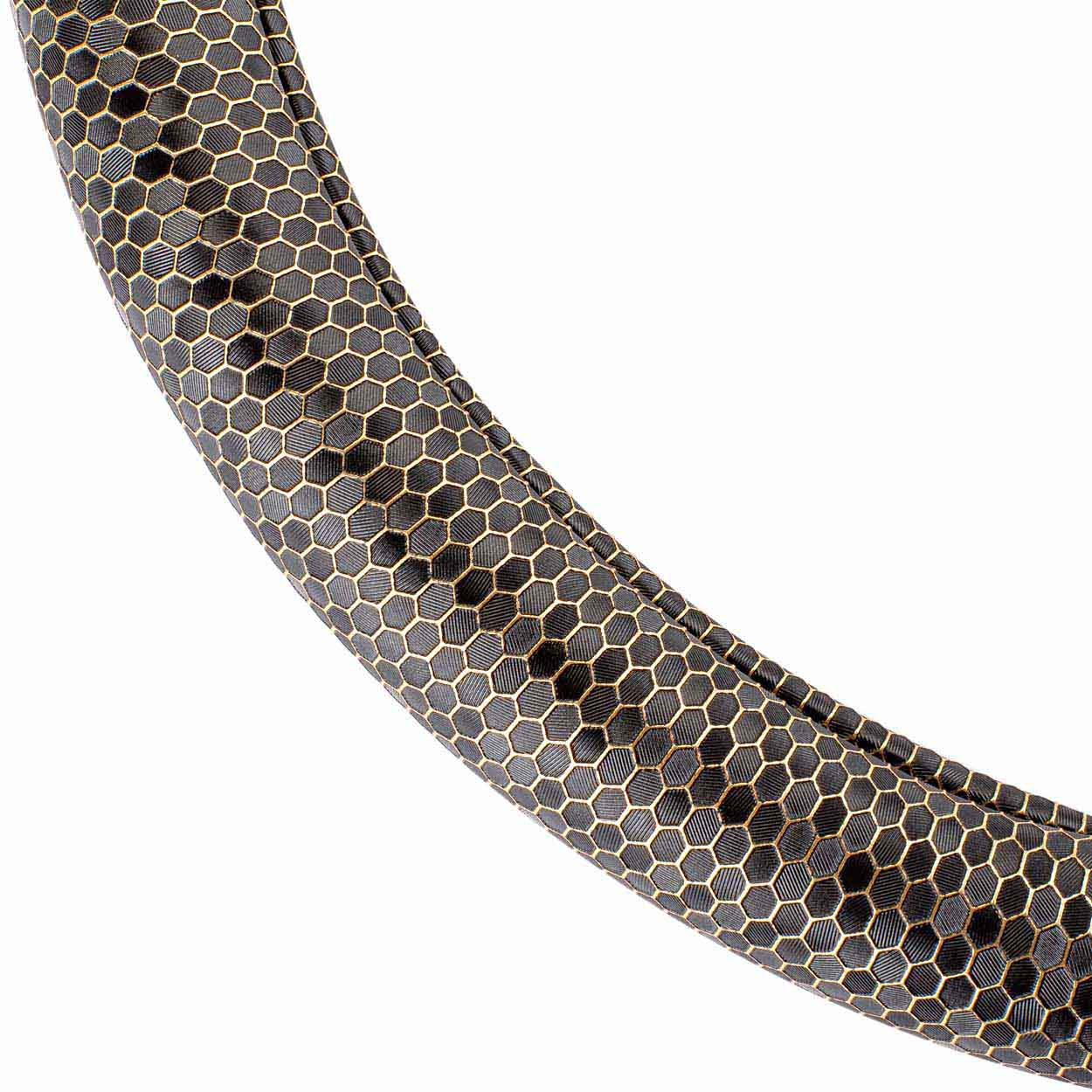Pokrowiec nakładka na kierownicę samochodową M 37-39cm SWC-37-M — ujęcie 2