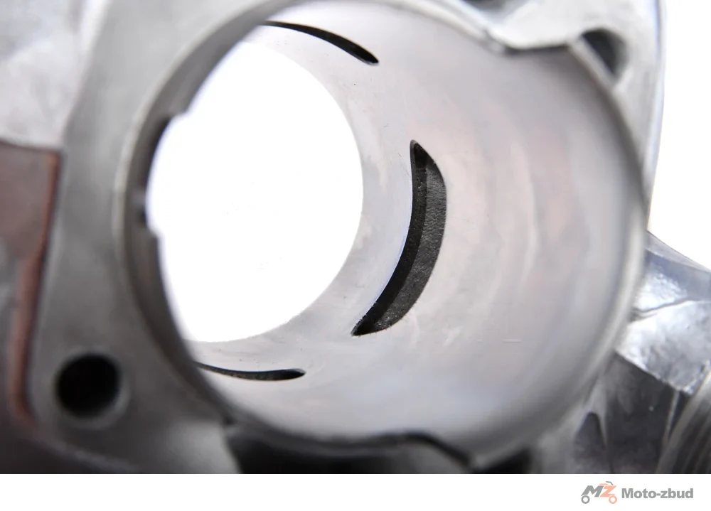 Cylinder Simson KR51/1 63/4 Sport MK2 + tłok Barikit 2P — ujęcie 2