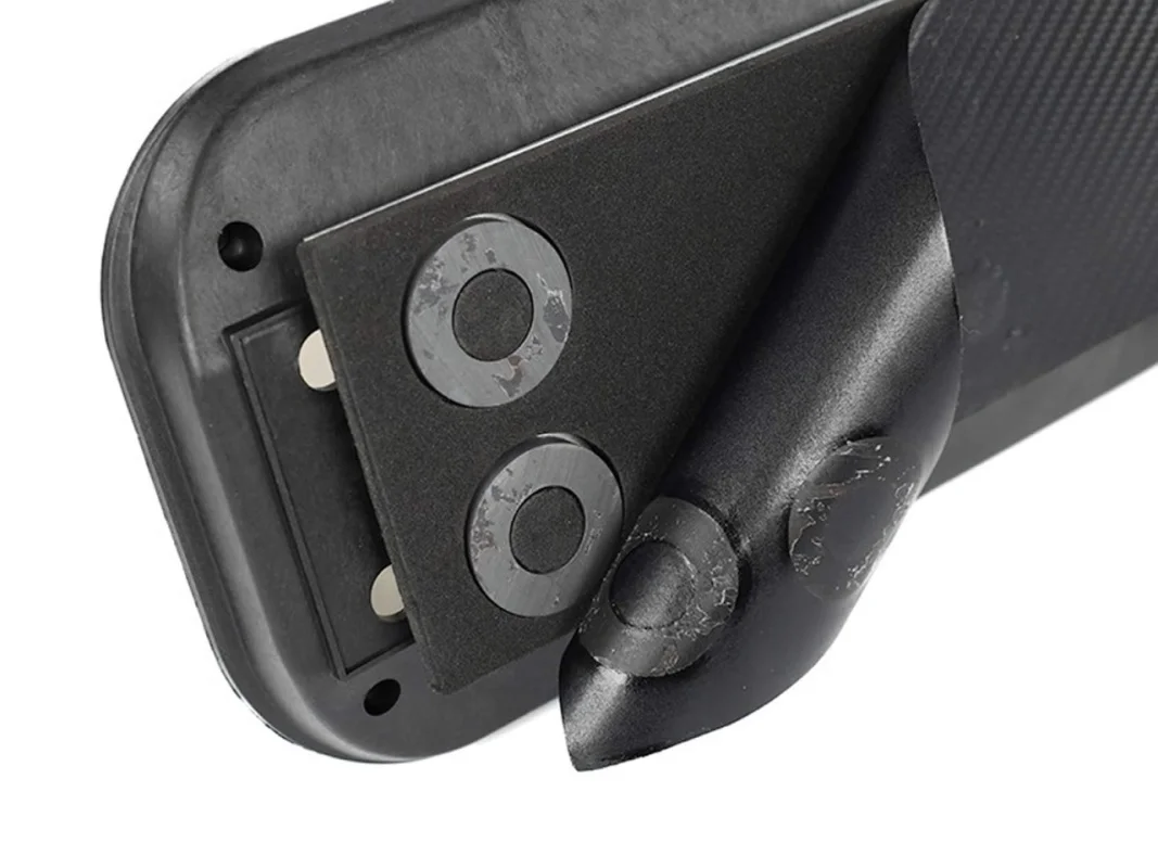Lampa # Sygnalizator # Znak TAXI - na magnes BIAŁY z wtyczką zapalniczki — ujęcie 9
