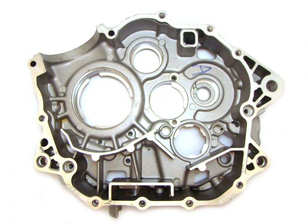Junak RS125 pro karter silnika prawy — ujęcie 1