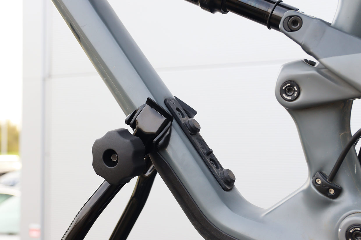 Bagażnik rowerowy samochodowy na dach RBR-01 — ujęcie 7