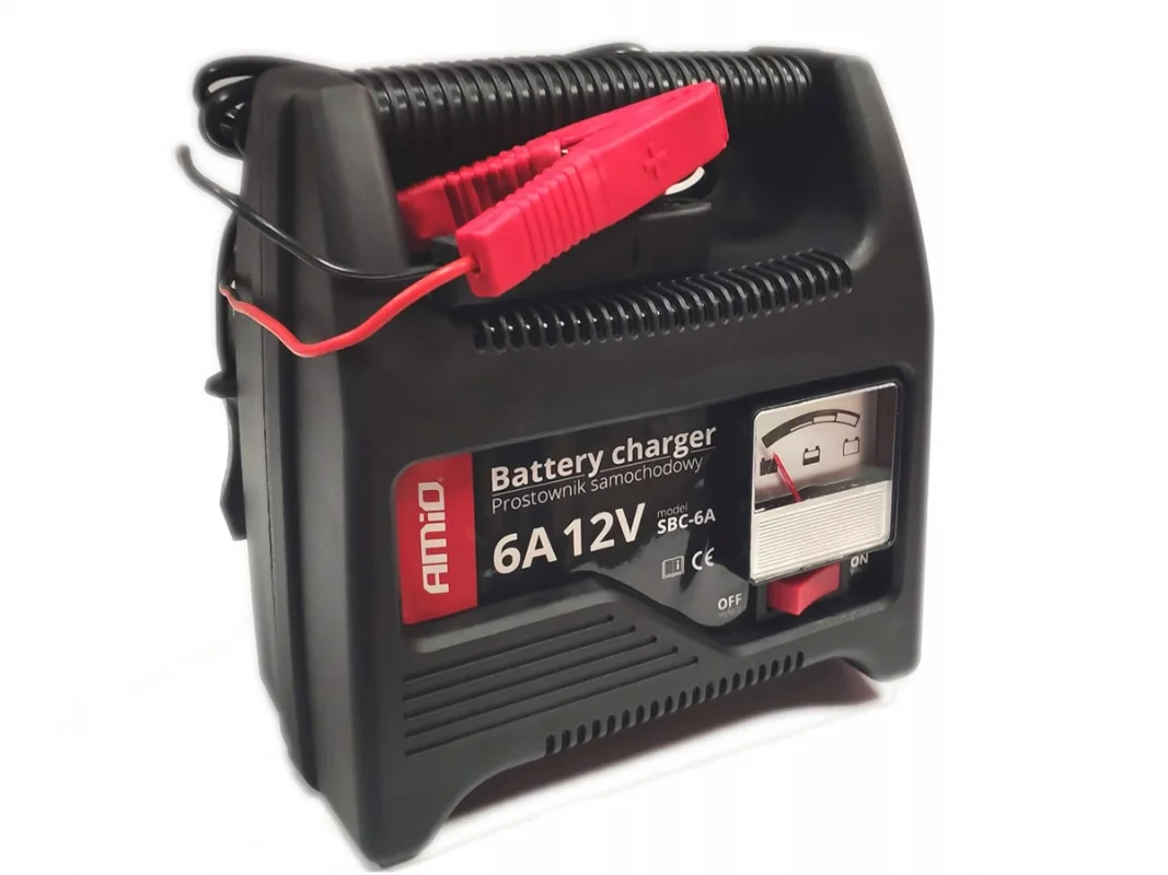 Prostownik / ładowarka akumulatora 12V 6A ze wskazówką AMIO SBC-6A — ujęcie 6