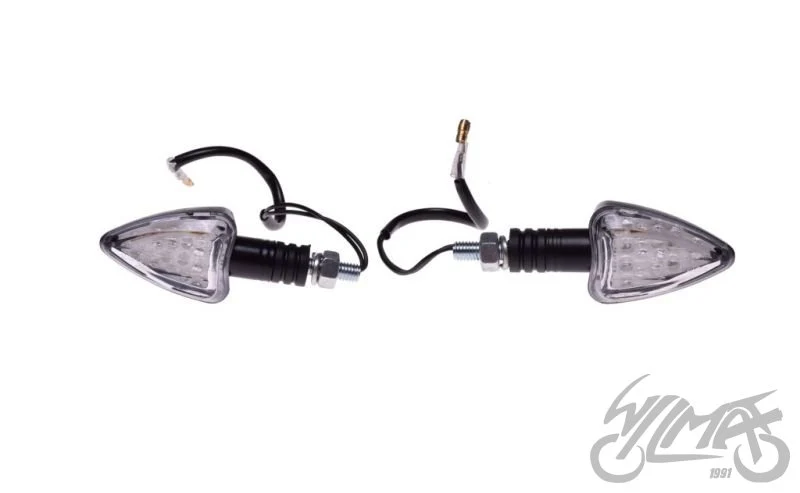 Kierunkowskazy LED 12 V — stożkowe, biały klosz, para AM1311 — ujęcie 1