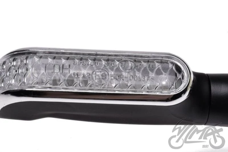 Kierunkowskazy LED 12 V — czarny mat, biały klosz, para AM1382 — ujęcie 3