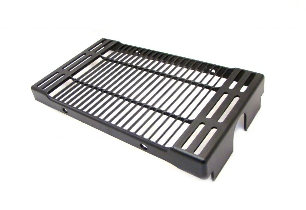 Junak M25 250 cm³ osłona chłodnicy (czarna) (szer.17 cm x wys.30 cm) — ujęcie 2