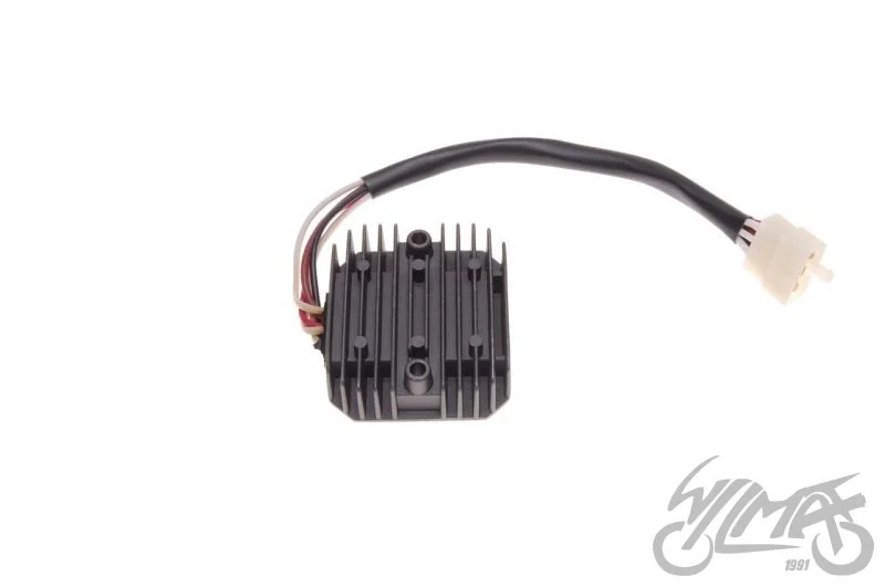Regulator napięcia do Yamaha RO250 82 - 85 — ujęcie 1