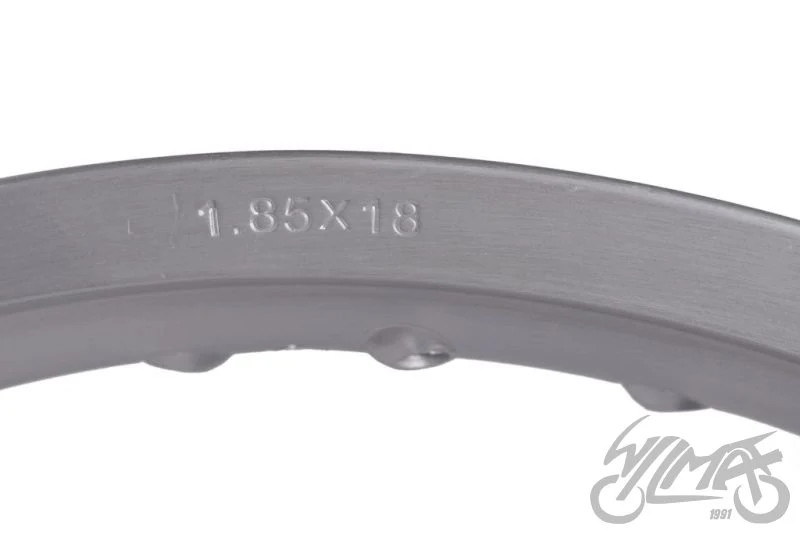 Obręcz koła 18 × 1,85 tył 36 szprych aluminium — ujęcie 2