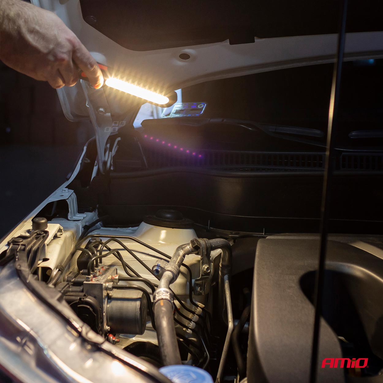 Latarka inspekcyjna lampa LED WT08 — ujęcie 2