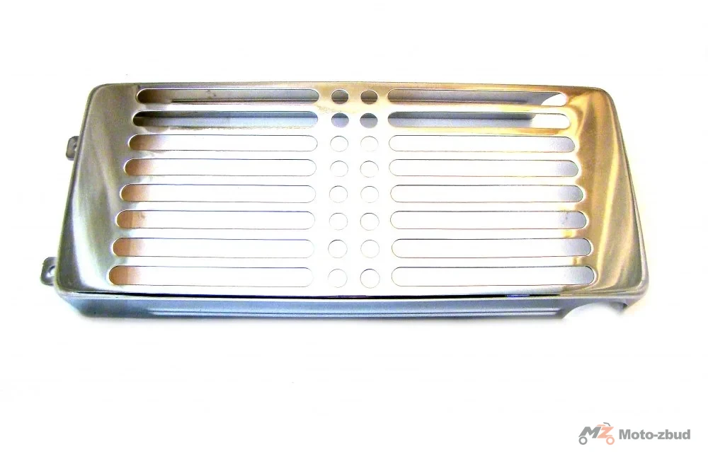 Junak M11 125 cm³/320 cm³ osłona chłodnicy (chrom) (szer.16,5 cm x wys.41,5 cm) — ujęcie 2
