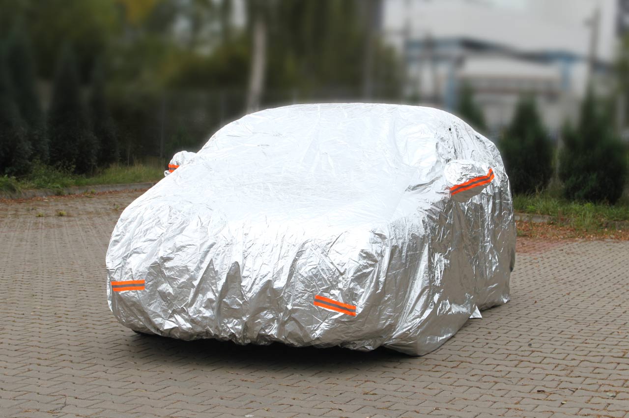 Plandeka pokrowiec na samochód SUV VAN - rozmiar XL — ujęcie 2