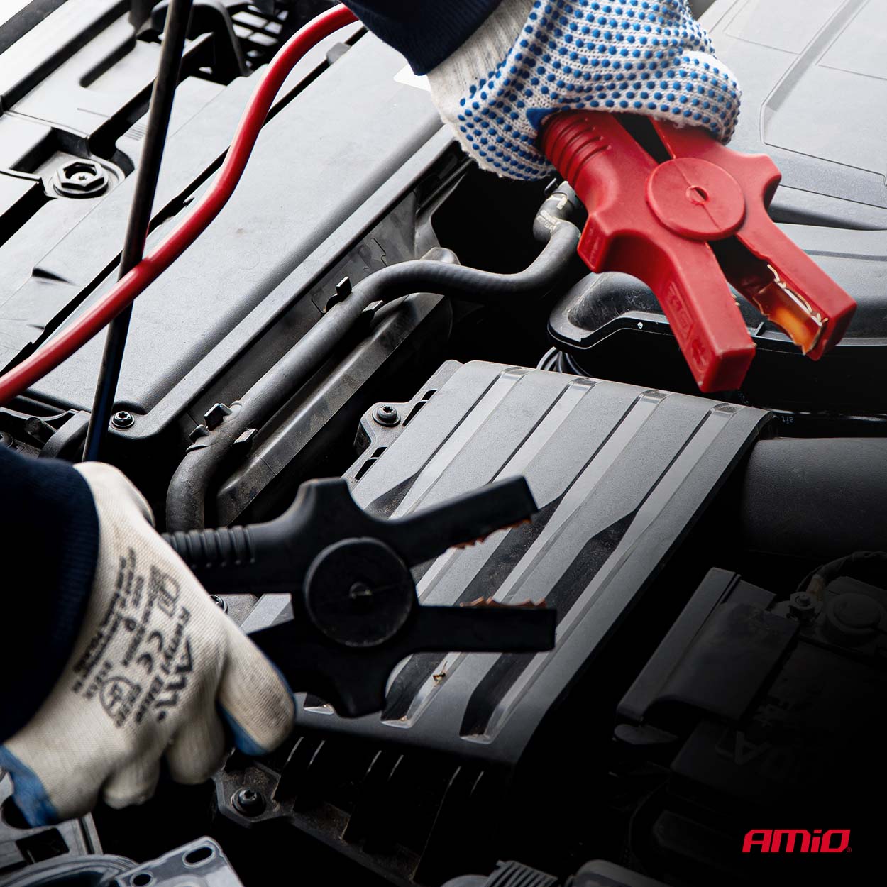 Prostownik z funkcją rozruchu 230 V max 40A 12 V 24 V rozruch 300A — ujęcie 3