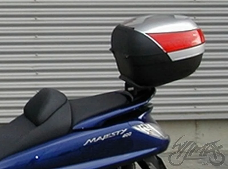 Stelaż kufra centralnego SHAD do Yamaha Majesty 400 / Majesty YP400 — ujęcie 2