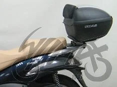 Stelaż kufra tył SHAD do Piaggio beverly tourer — ujęcie 3