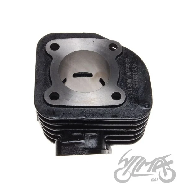 Cylinder 60 cm³ 2T 43,00 2T sworzeń 12 Keeway — ujęcie 4