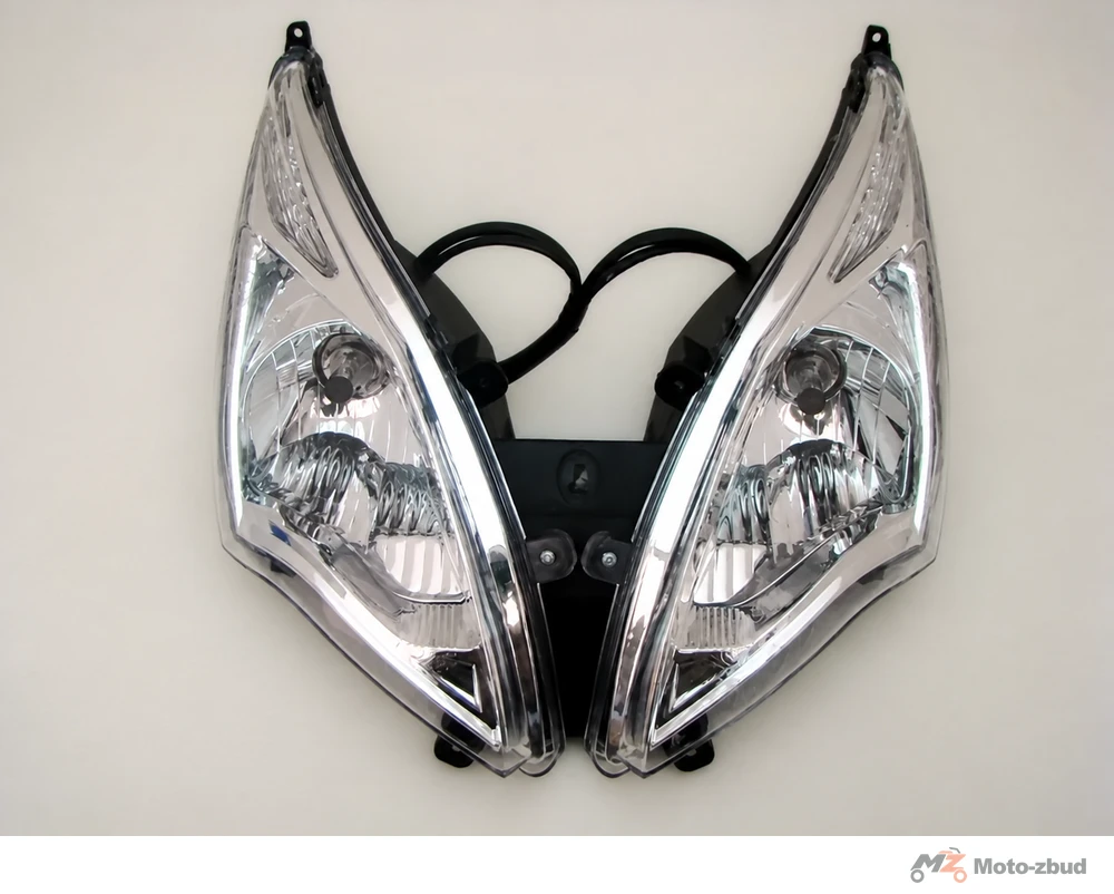 Junak 607 reflektor przód kpl. (żarówka HS1)