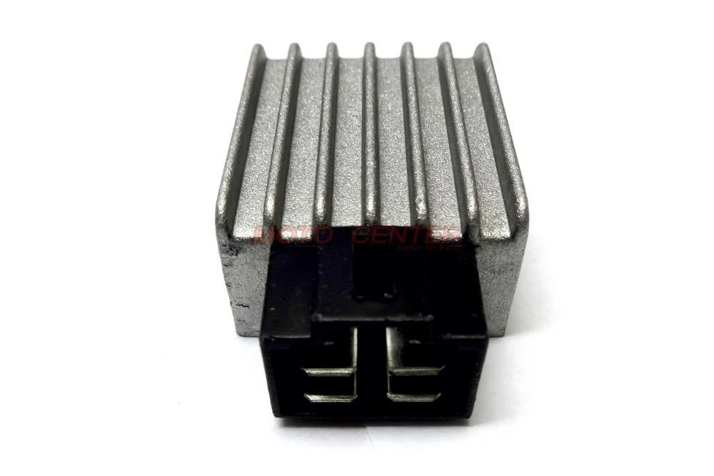 Regulator napięcia 4-pin 4T Shotgun — ujęcie 2