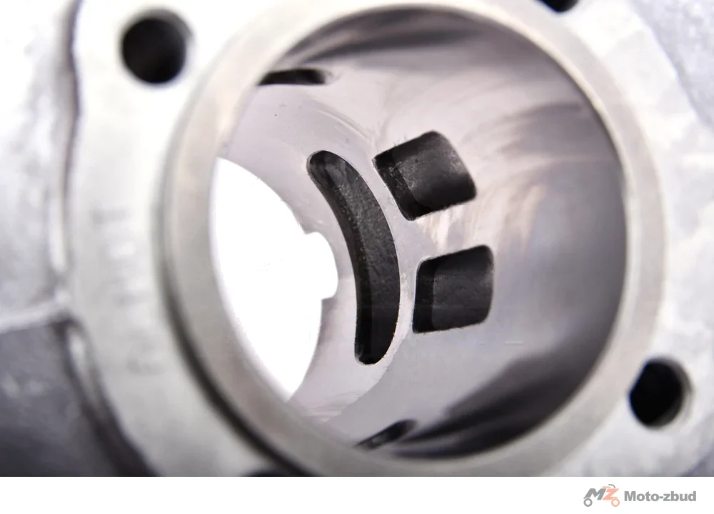 Cylinder Simson S50 63/4 sport MK2 + tłok MEGU / Barikit kpl. · tłok Barikit 2P — ujęcie 4