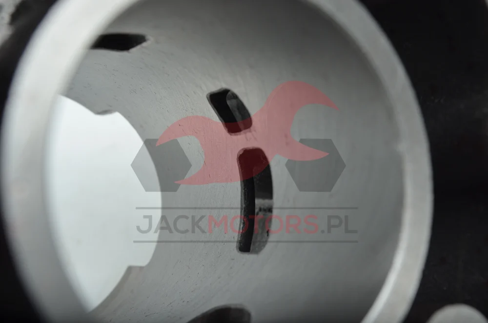 Cylinder malinka + tłok Barikit + porting 90 cm³ Derbi EBS050 LC · różowy racing 47 mm — ujęcie 6