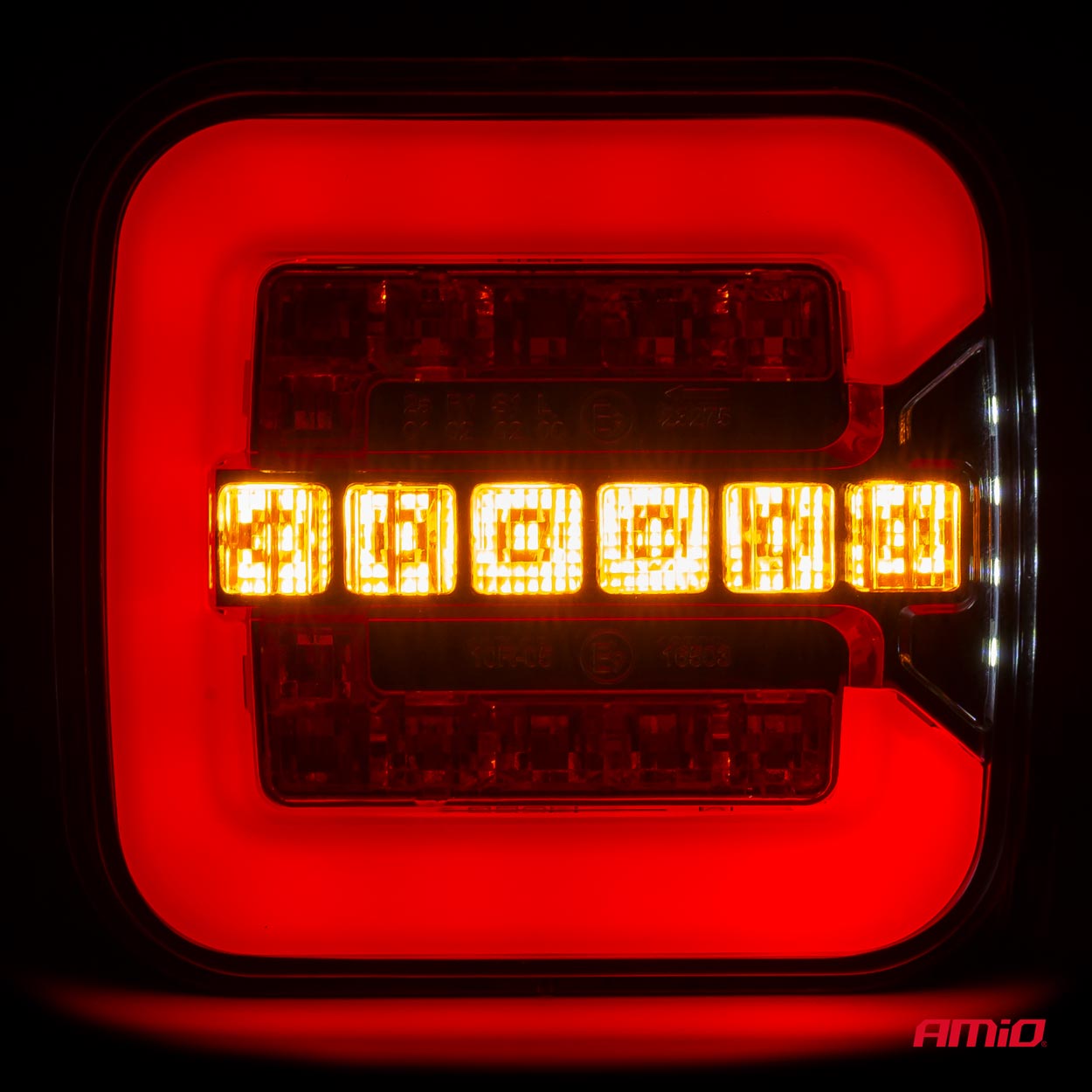 Lampa tylna zespolona LED RCL-08-LR dynamiczna lewa prawa — ujęcie 2