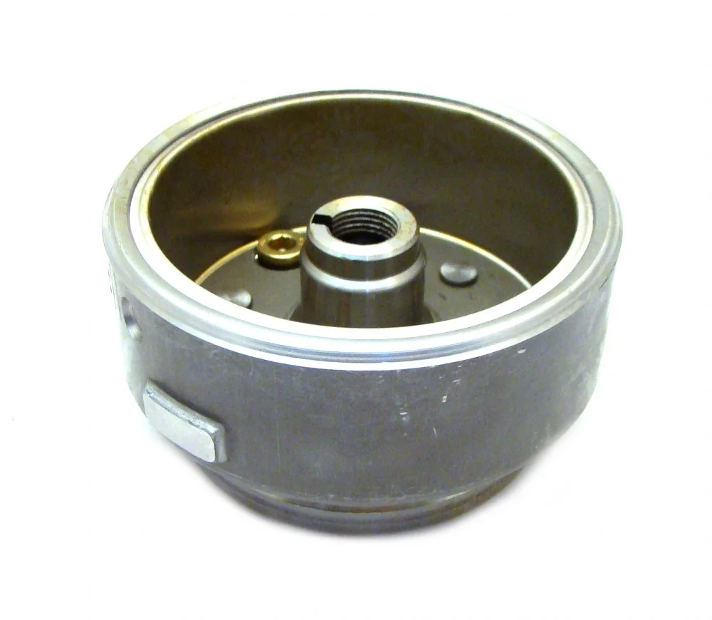 Junak S200 koło magnesowe — ujęcie 3