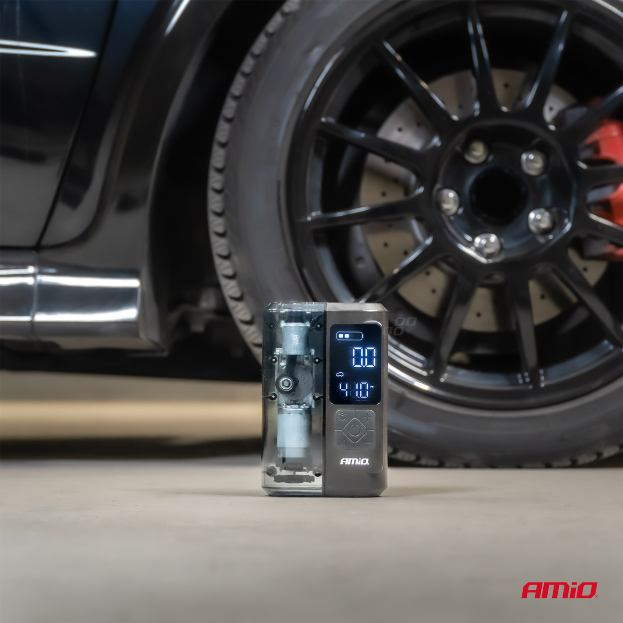 Kompresor samochodowy bezprzewodowy akumulatorowy powerbank LED USB-C 40 W — ujęcie 4