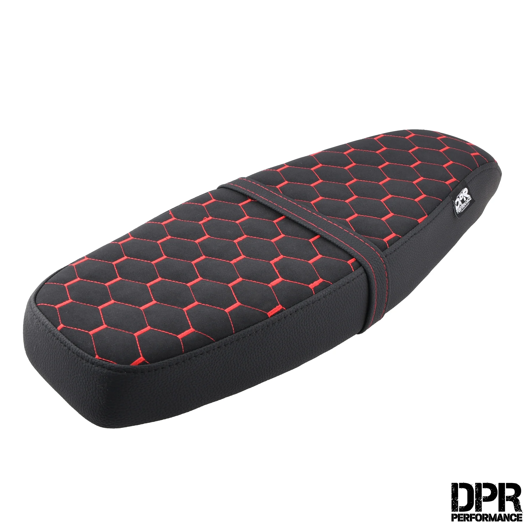 Siedzenie Simson S50 S51 S70 tuning pikowane honeycomb czarne + czerwono / czarne szwy DPR Performance — ujęcie 2