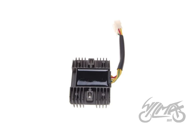 Regulator napięcia do Suzuki GSX-r 600 750 1000 — ujęcie 2
