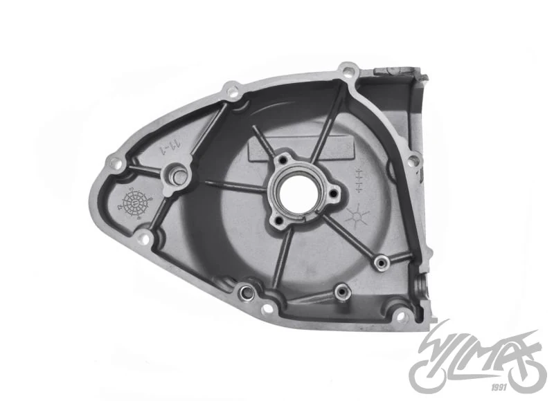 Pokrywa lewa silnika do Suzuki GN125 — ujęcie 2