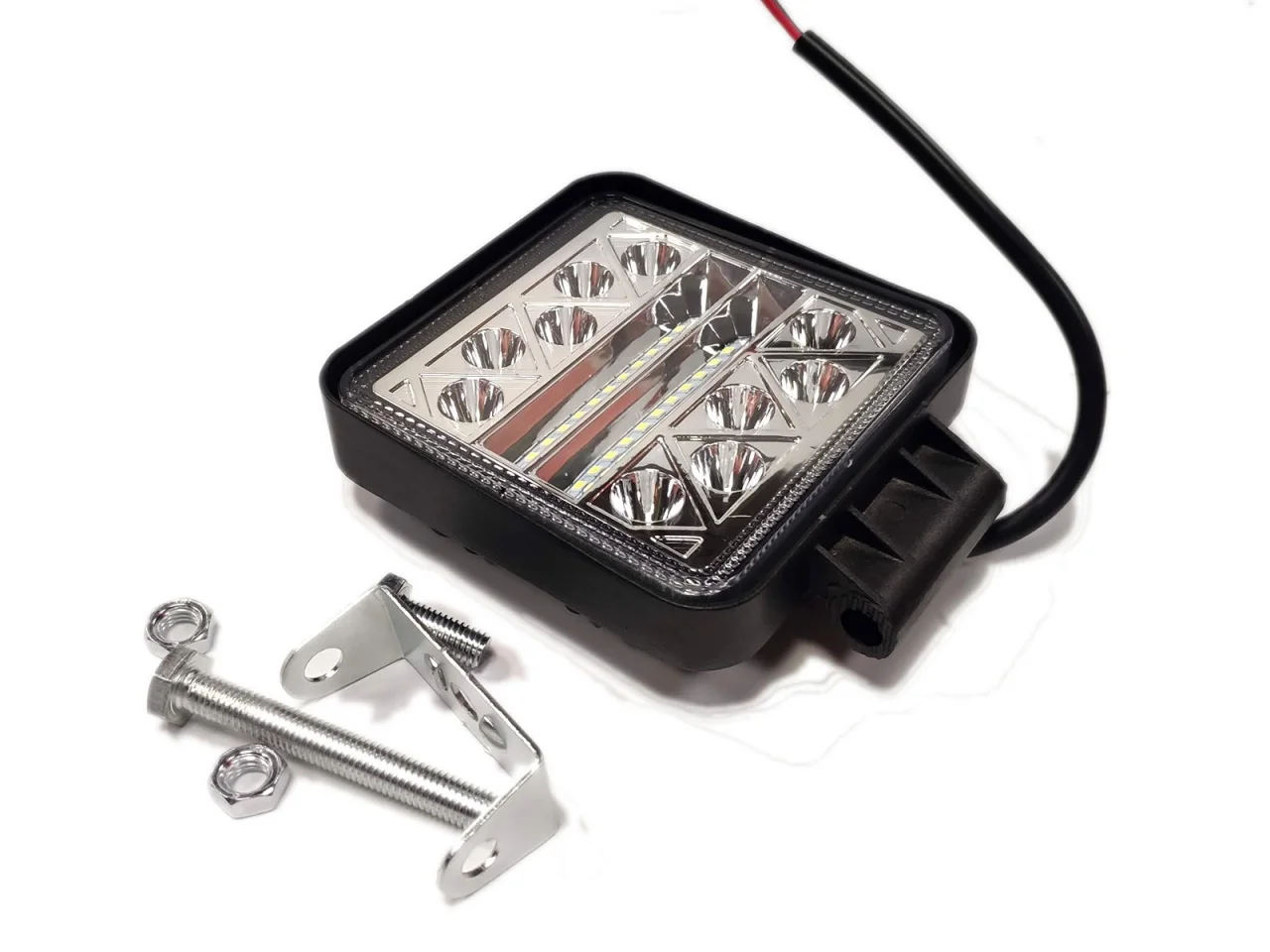 Halogen / Lampa robocza / Serwisowa 12/24V 26 LED 2080 lm — ujęcie 9