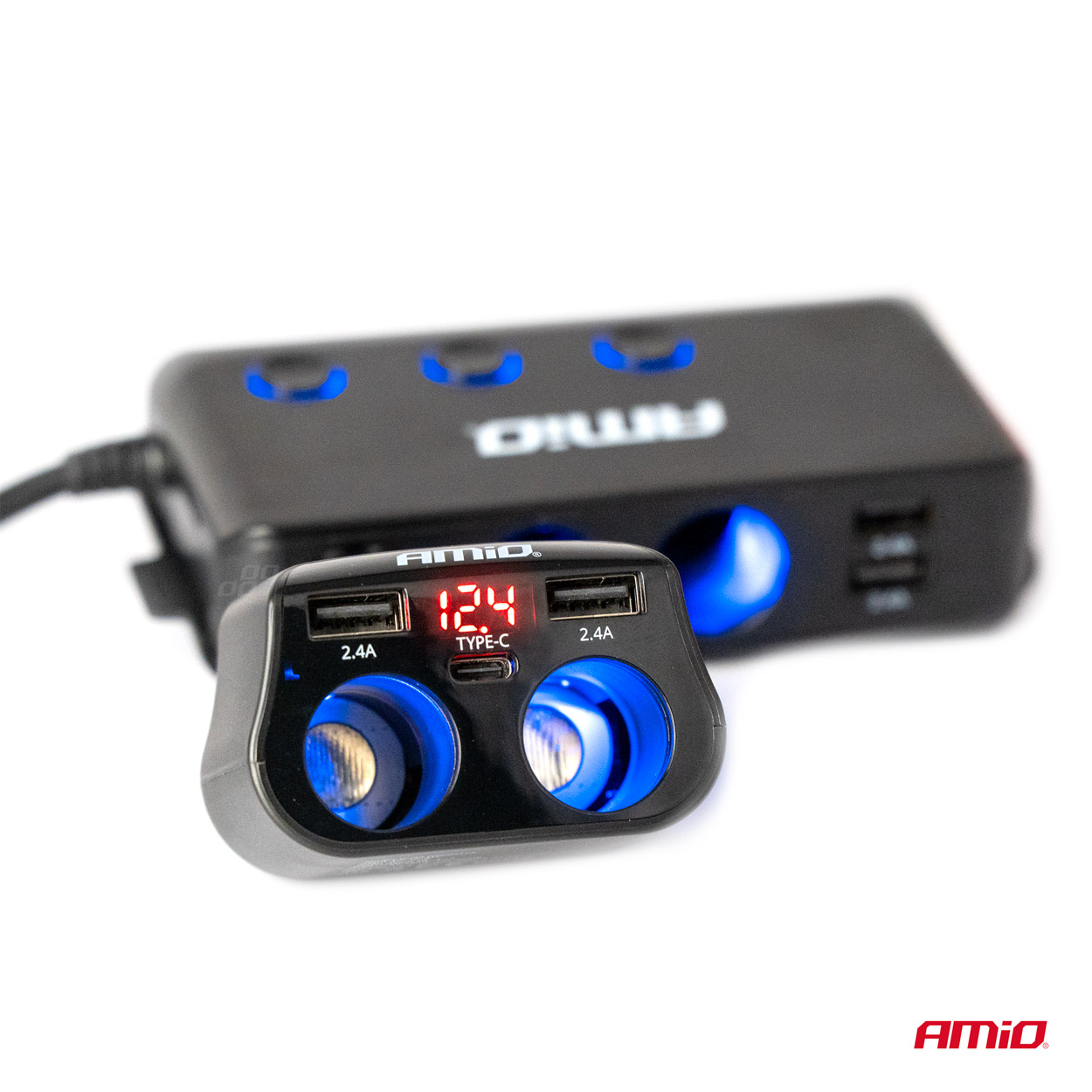 Rozdzielacz rozgałęźnik gniazda zapalniczki 2x USB 1x USB-C 12 V 24 V + woltomierz — ujęcie 2