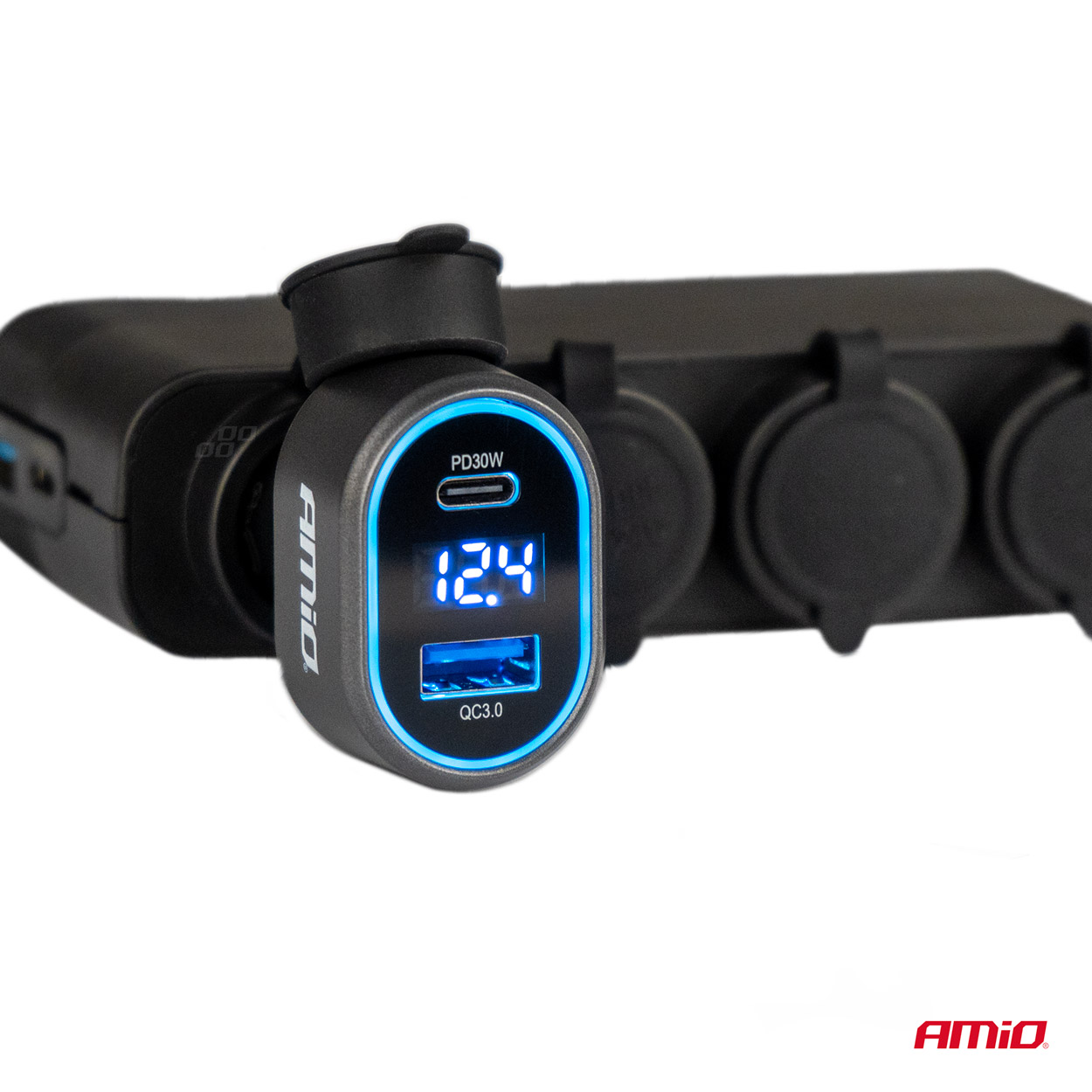 Szybka ładowarka samochodowa z woltomierzem 48 W PD30W QC3.0 USB-A USB-C — ujęcie 3
