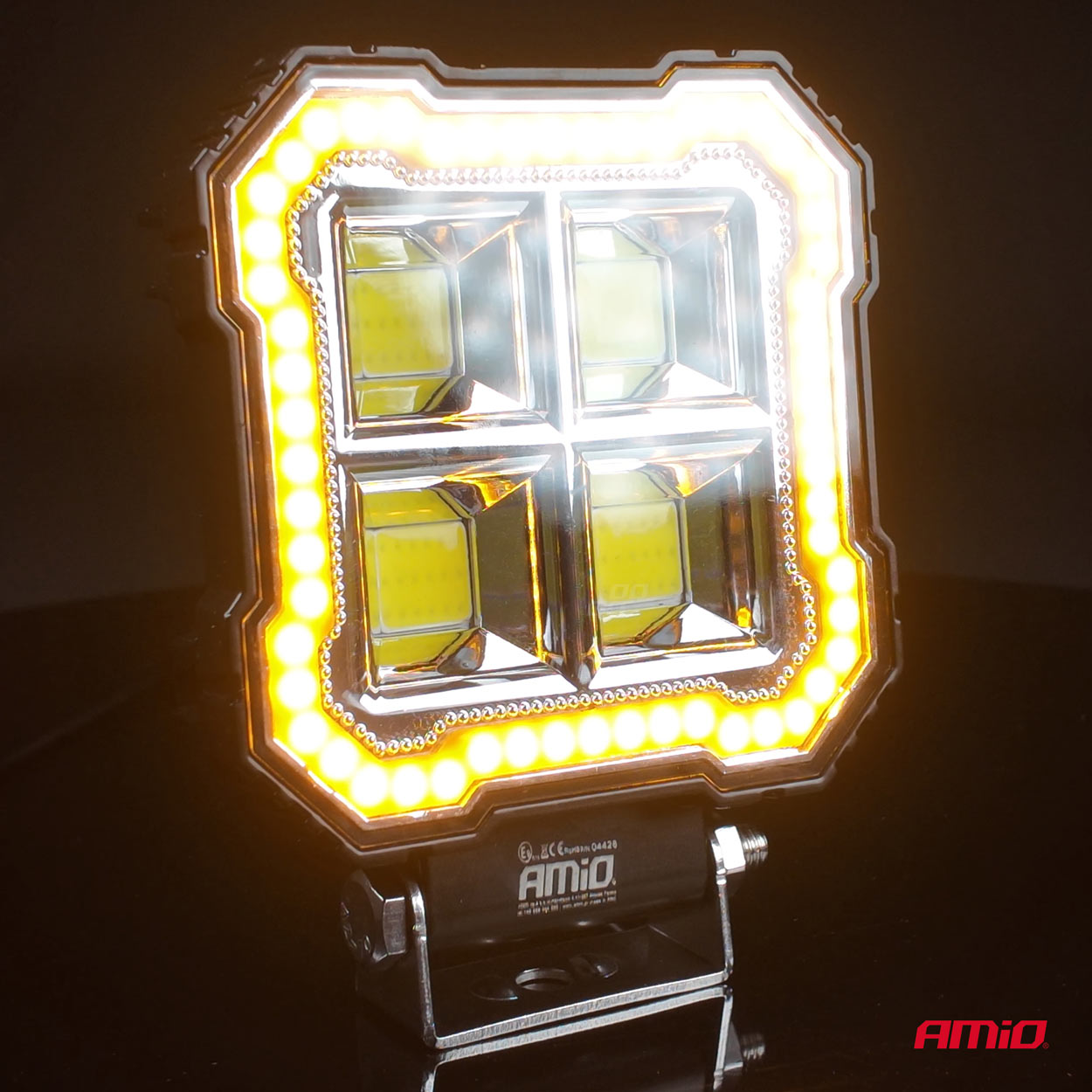 Lampa robocza LED szperacz AWL84 48 W 4800LM 12 V 24 V — ujęcie 5