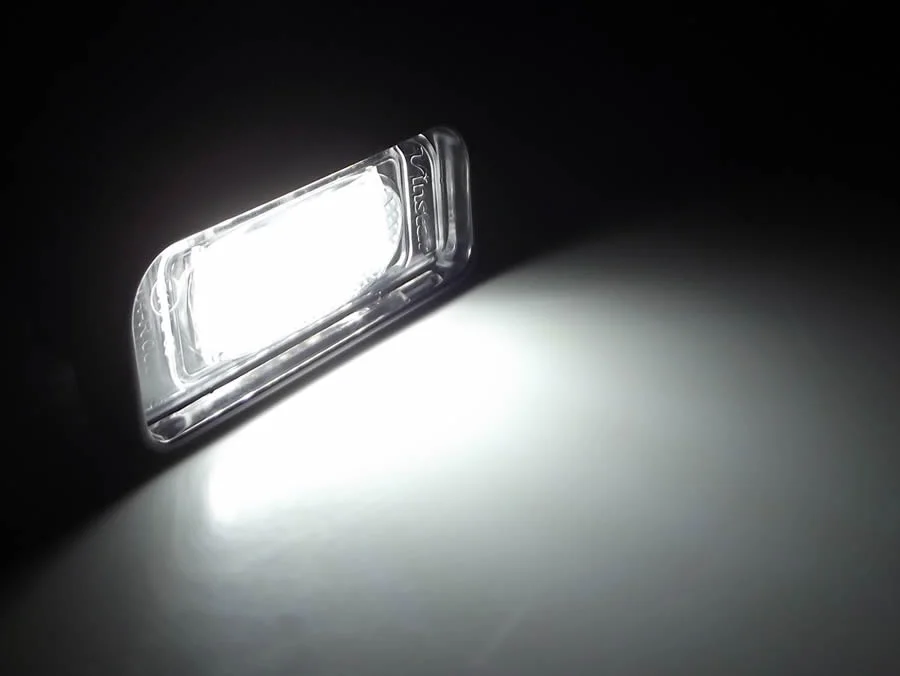 Oświetlenie tablicy Led NR75 MERCEDES S KLASA W220 — ujęcie 3
