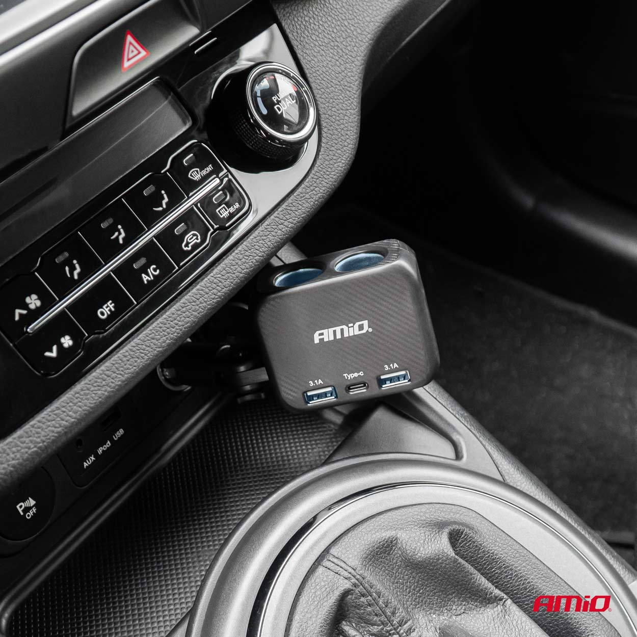 Rozdzielacz gniazda zapalniczki z ładowarką 2x USB-A 1x USB-C 12 V 24 V 100 W 180° — ujęcie 3