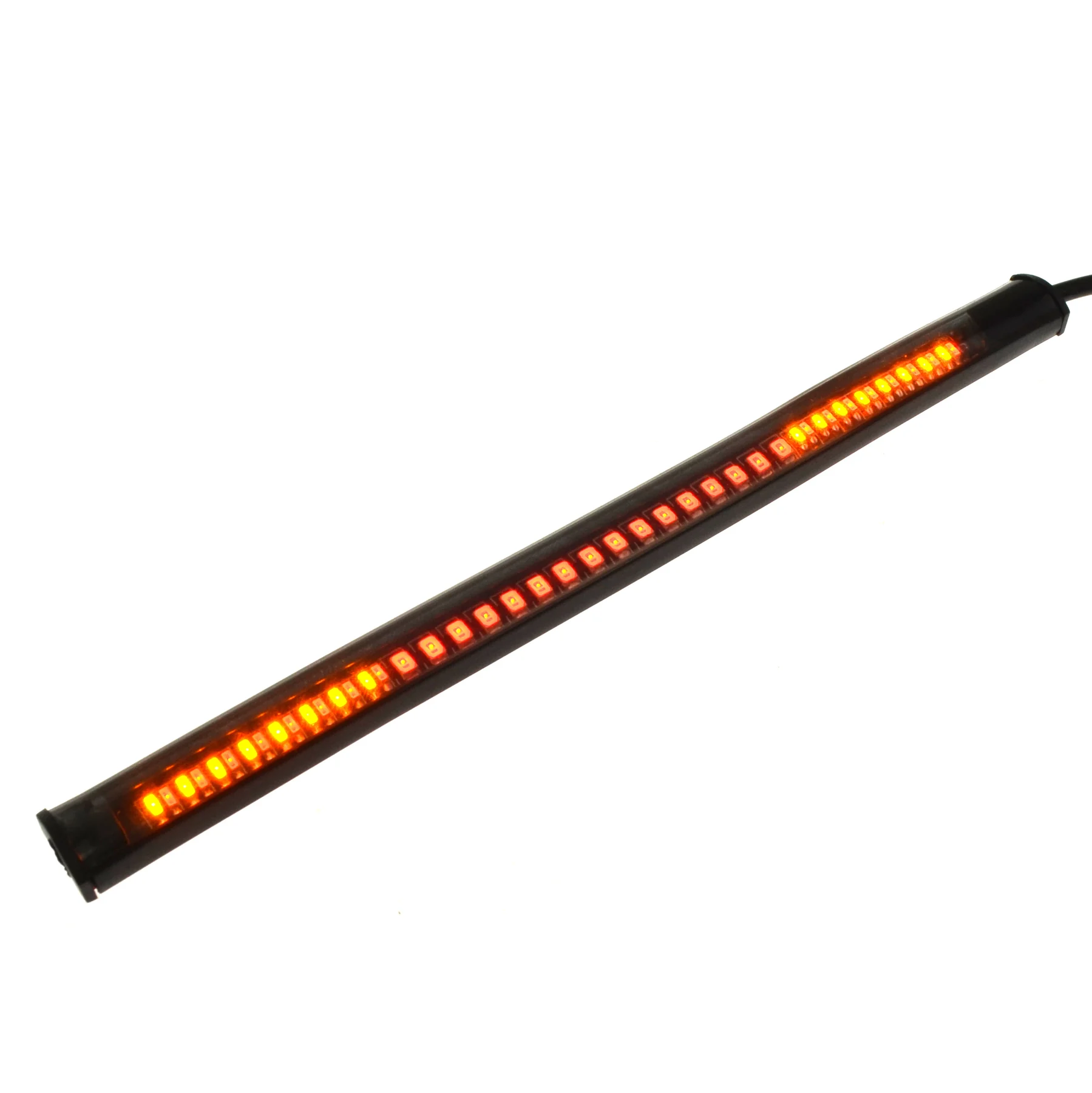 Lampa tylna pasek LED + kierunkowskazy — ujęcie 2
