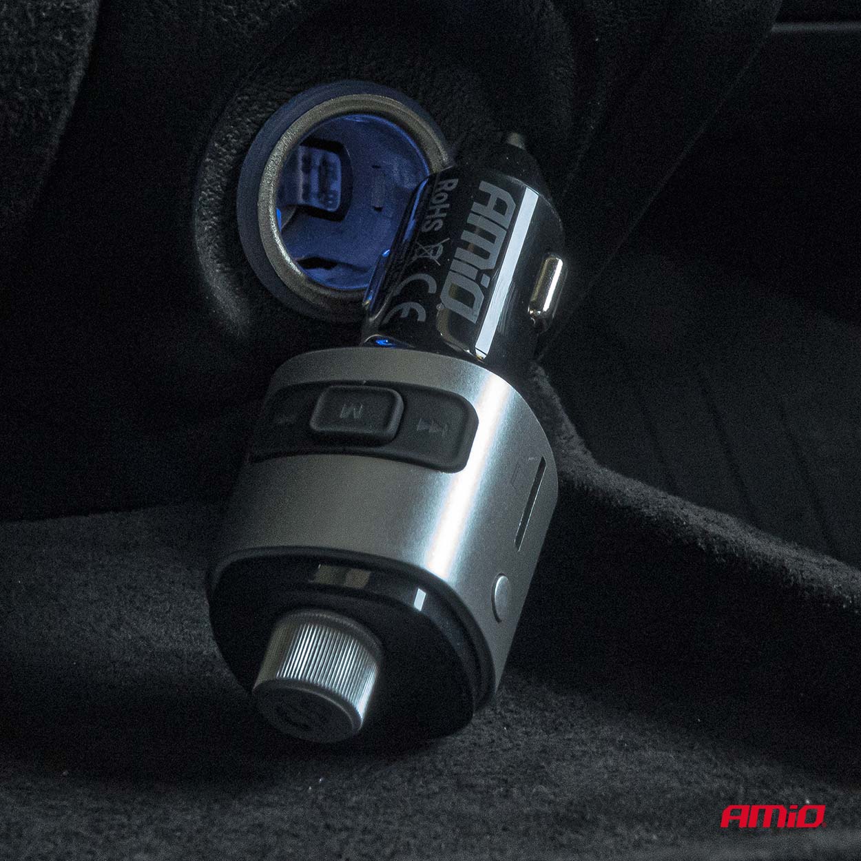 Transmiter samochodowy FM 2×USB-A microSD 12 V 24 V — ujęcie 4