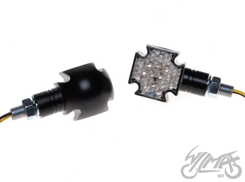 Kierunkowskazy LED w kształcie krzyża, 12 V 1,96 W — para — ujęcie 3