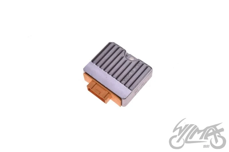 Regulator napięcia do Piaggio 50 — ujęcie 1