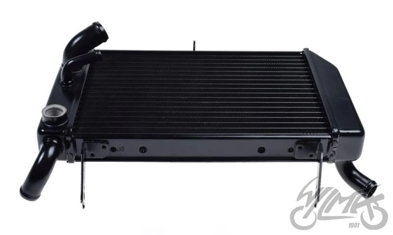 Chłodnica cieczy dolna do Suzuki TL1000R 1998–2001 — ujęcie 4