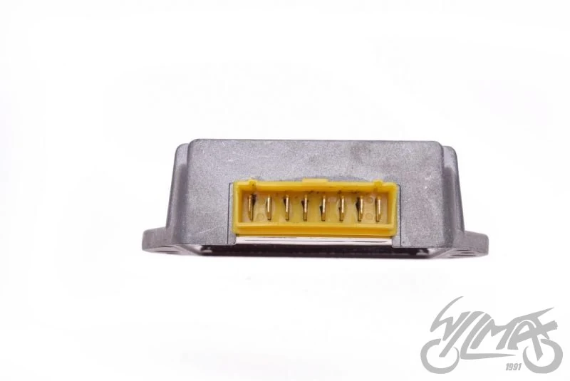 Regulator napięcia do Piaggio Gilera Vespa rbc — ujęcie 3