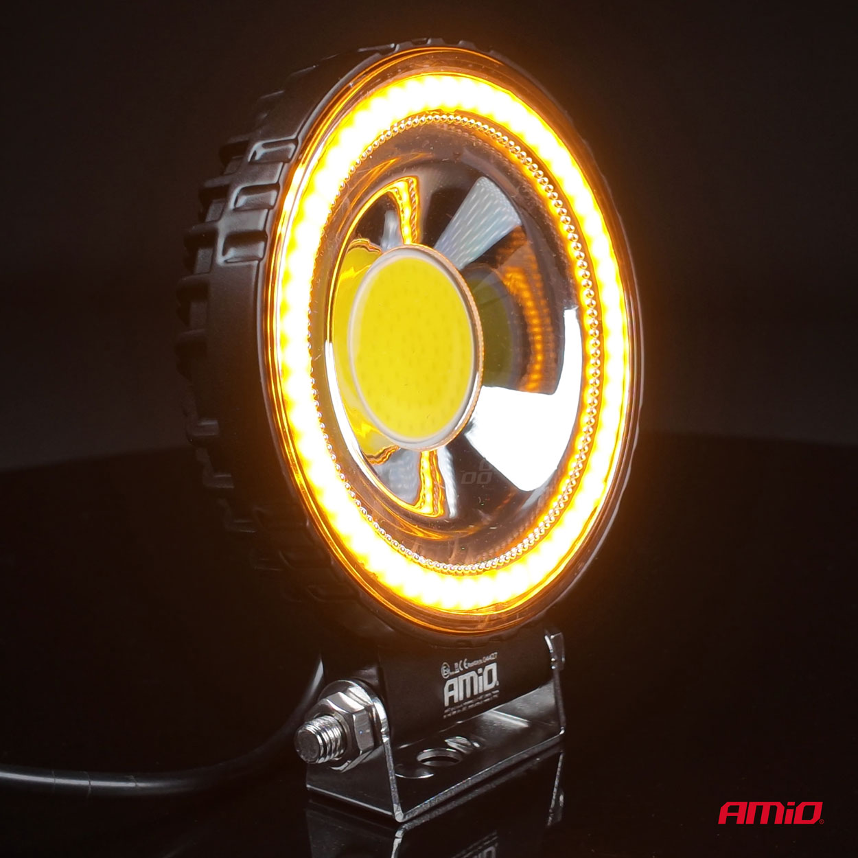 Lampa robocza LED szperacz AWL83 48 W 3600LM 12 V 24 V — ujęcie 4