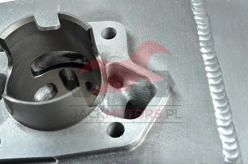 Cylinder Simson 60/5/3 racing EVO MK2 + tłok keystone / Barikit + głowica · tłok Barikit 1P — ujęcie 2