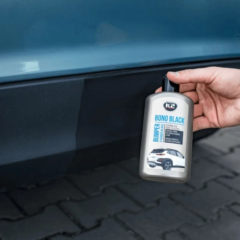 K2 BONO BLACK Czernidło do gumy i plastiku 250ml — ujęcie 3