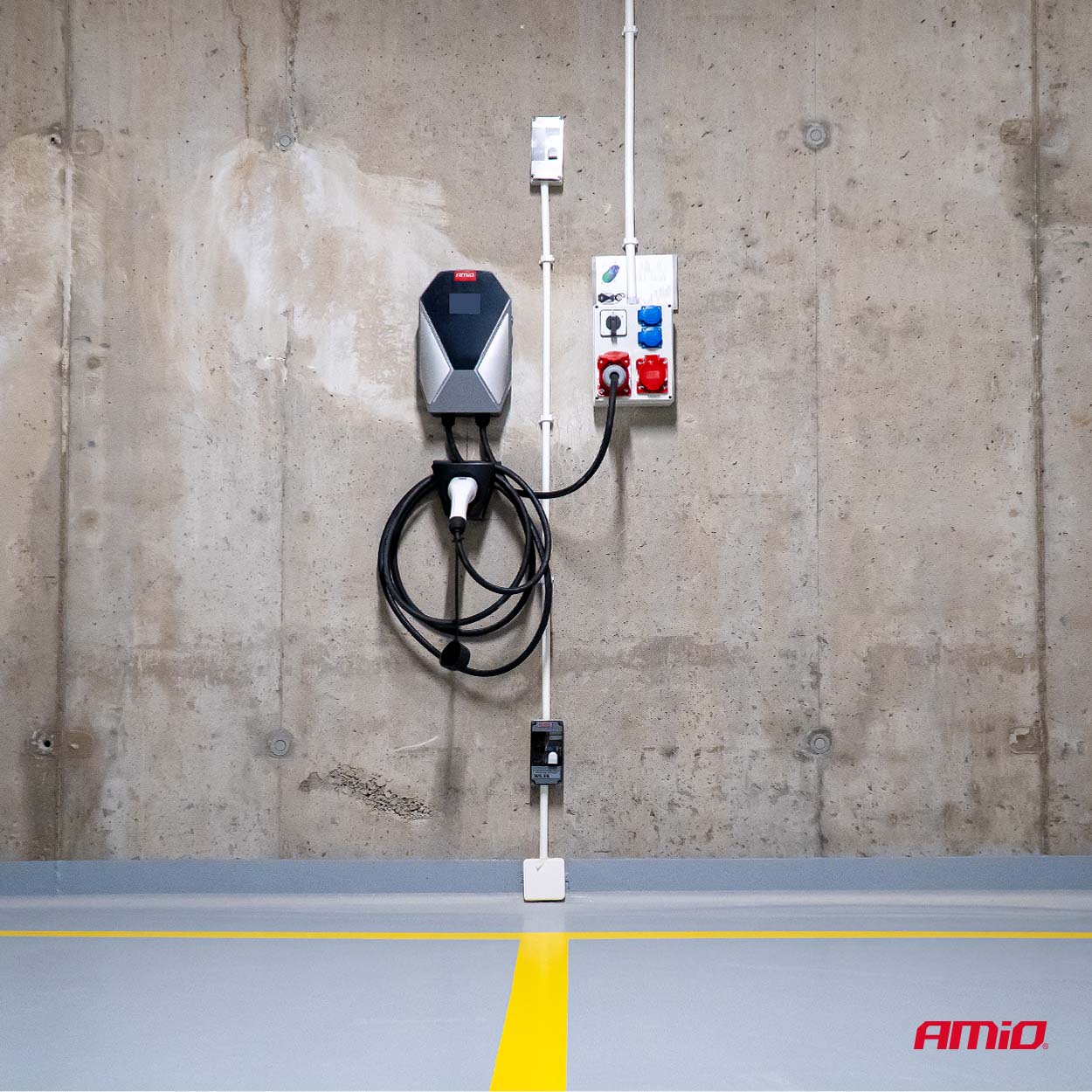 Ścienna ładowarka samochodu elektrycznego EV wallbox trójfazowa 11kW 16A 400V — ujęcie 8