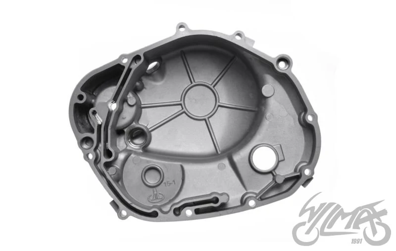 Pokrywa prawa silnika do Suzuki GN125 — ujęcie 2