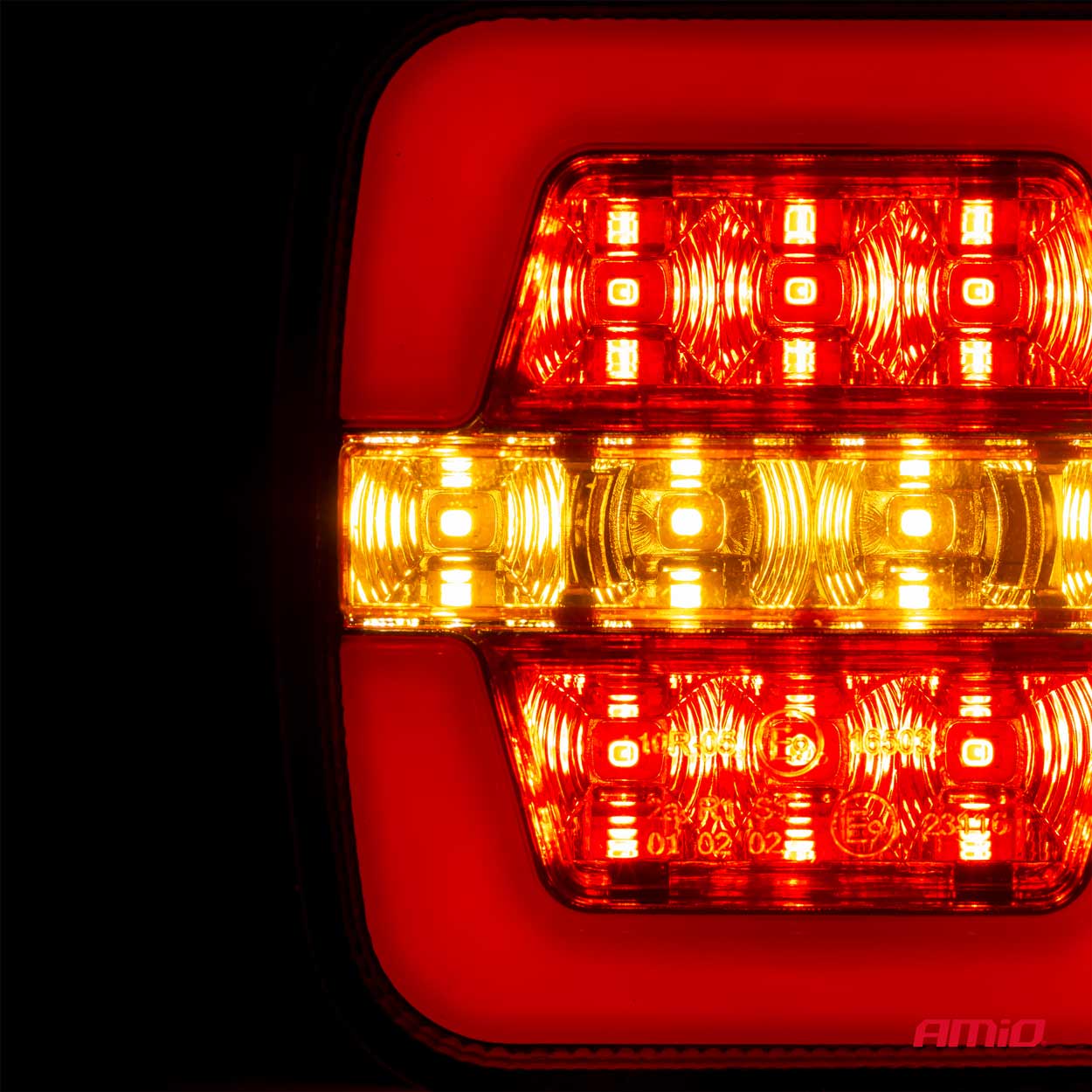 Lampa tylna zespolona LED RCL-05-LR lewa prawa — ujęcie 9