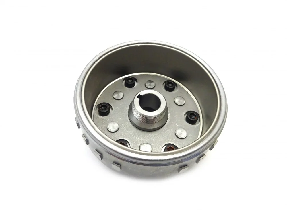 Junak RX ONE/XRAY125/SC125 koło magnesowe kpl. (ze sprzęgiełkiem rozrusznika) — ujęcie 2