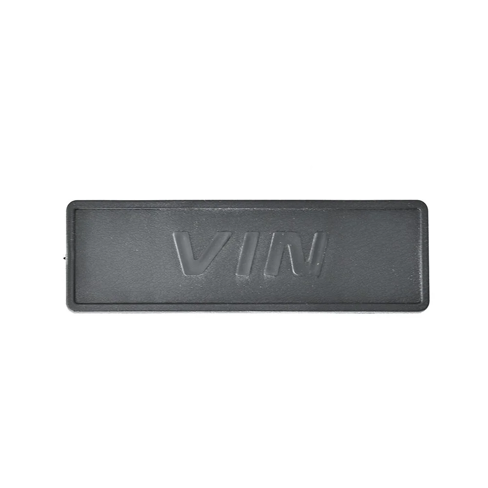 Junak 712 pokrywka nr. vin (37,5 × 119,5 mm) — ujęcie 2